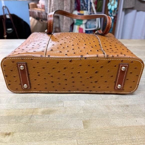 DOONEY & BOURKE Brown Ostrich Leather Lexington Tote NWT - Picture 4 of 8